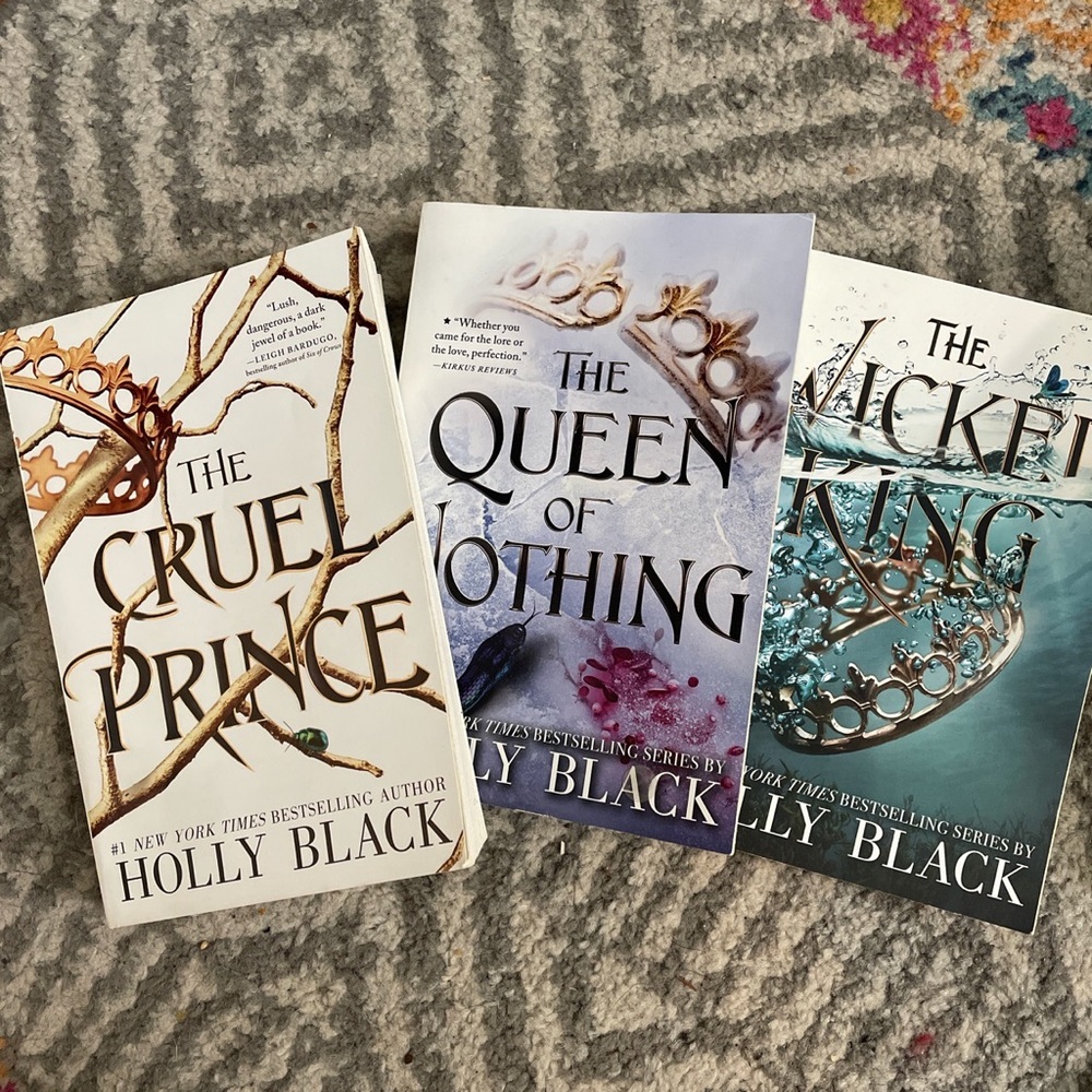 The folk of the air series by holly black